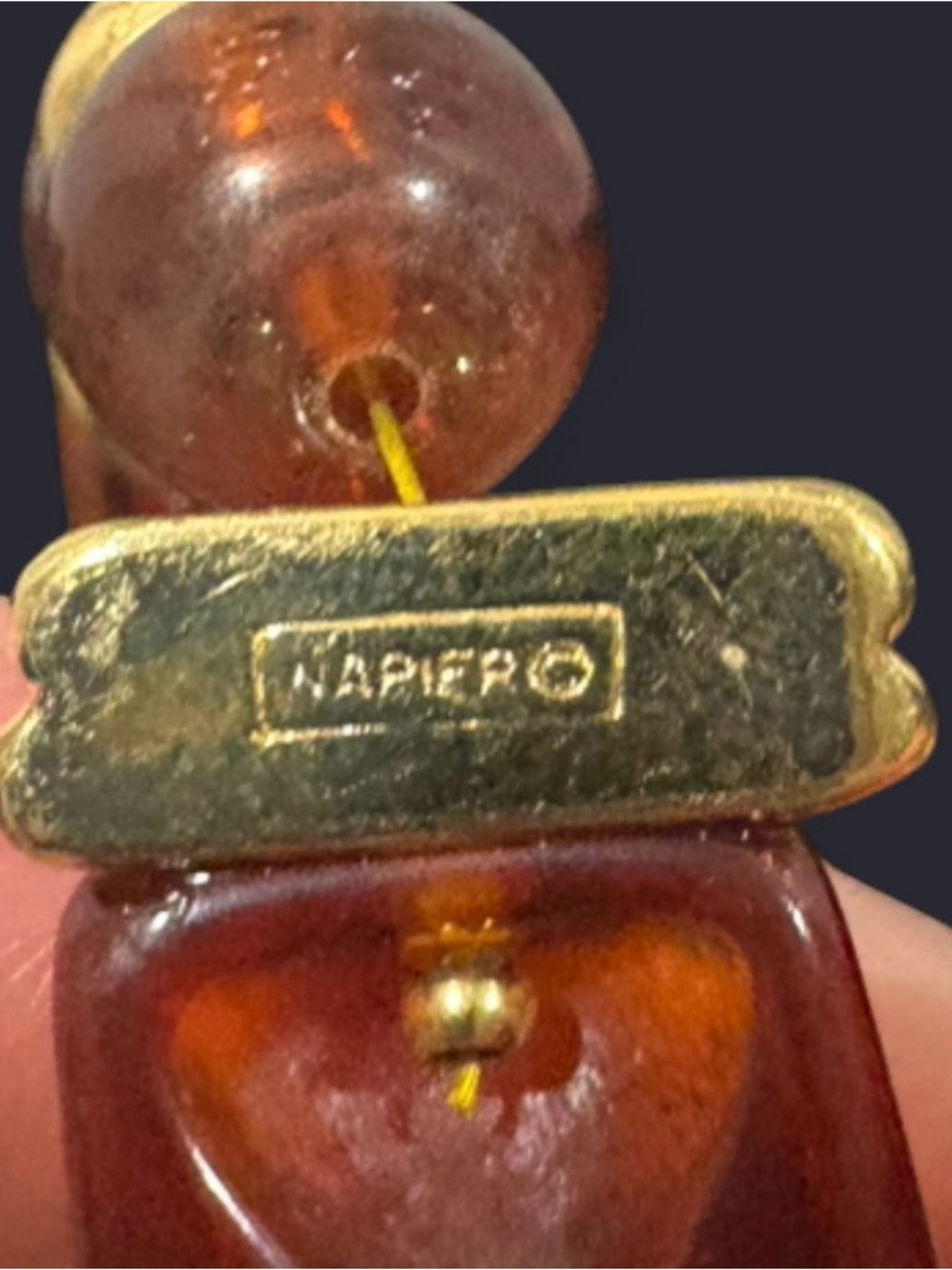 Vintage Napier Necklace featuring their iconic root beer beads - Picture 6 of 6
